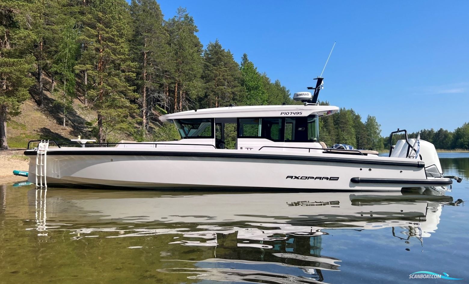 Axopar 37 XC Cross Cabin