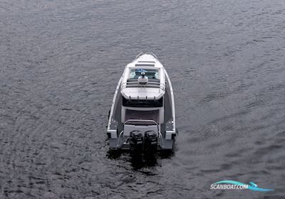 Axopar 37 XC Cross Cabin Motorbåt 2018, med Mercury L6 300hp motor, Estonia