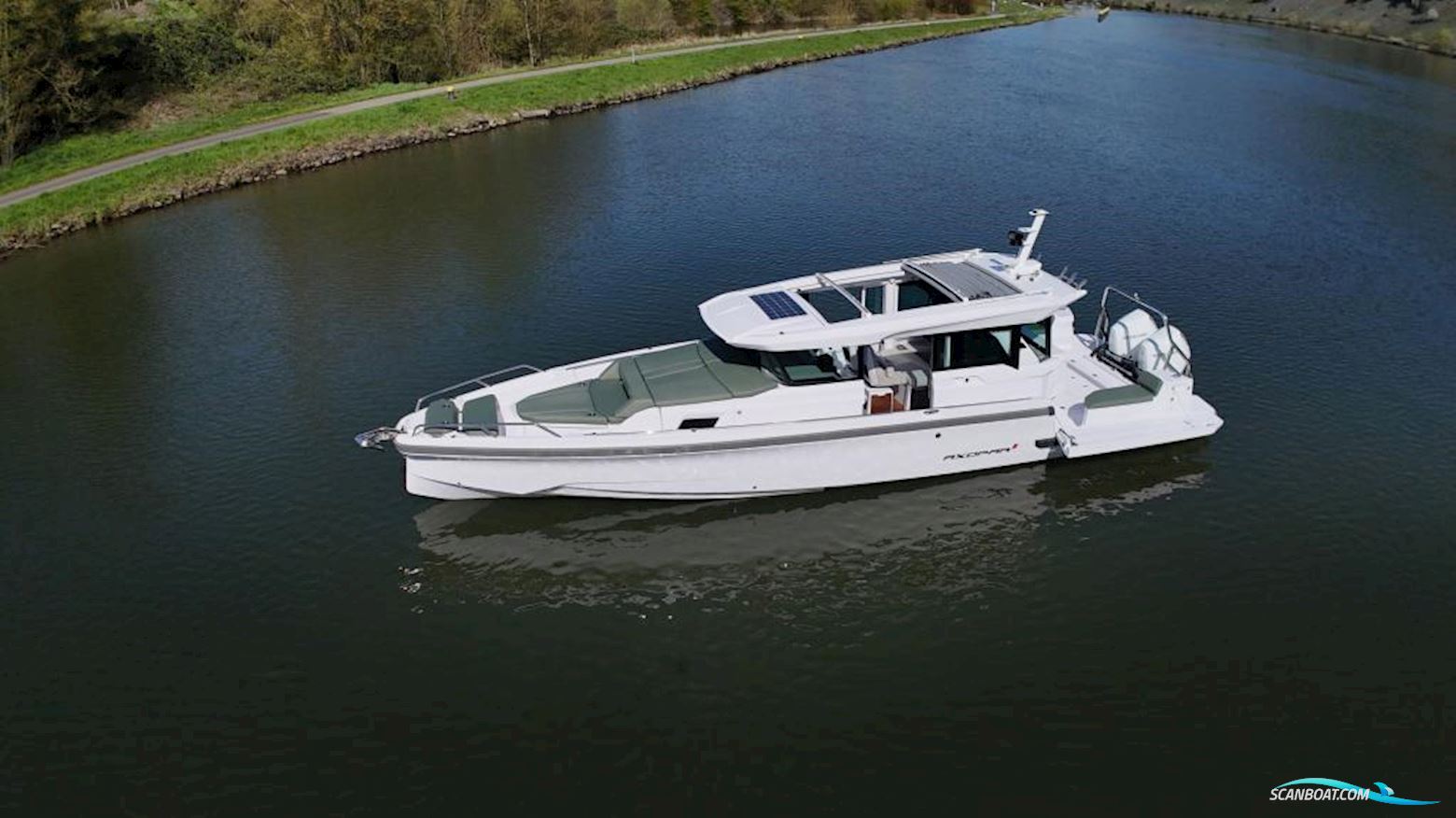 Axopar 38 Cross Cabin Motorbåt 2026, med Mercury Verado motor, Spanien