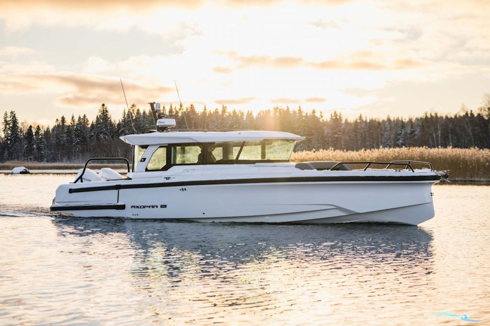 Axopar 38 Cross Cabin Motorbåt 2024, med Mercury Verado motor, Finland
