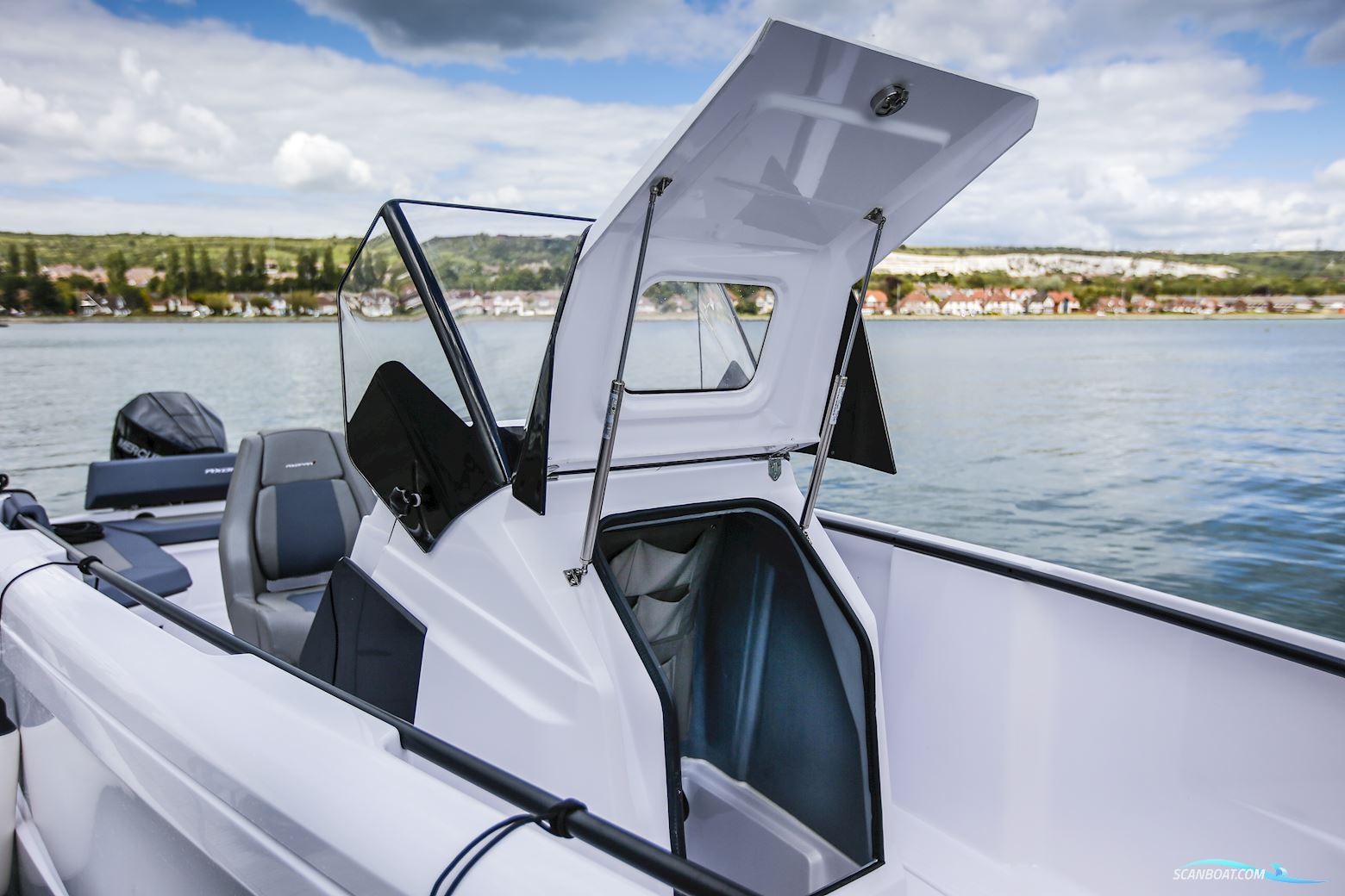 Axopar Yachts 22 Spyder