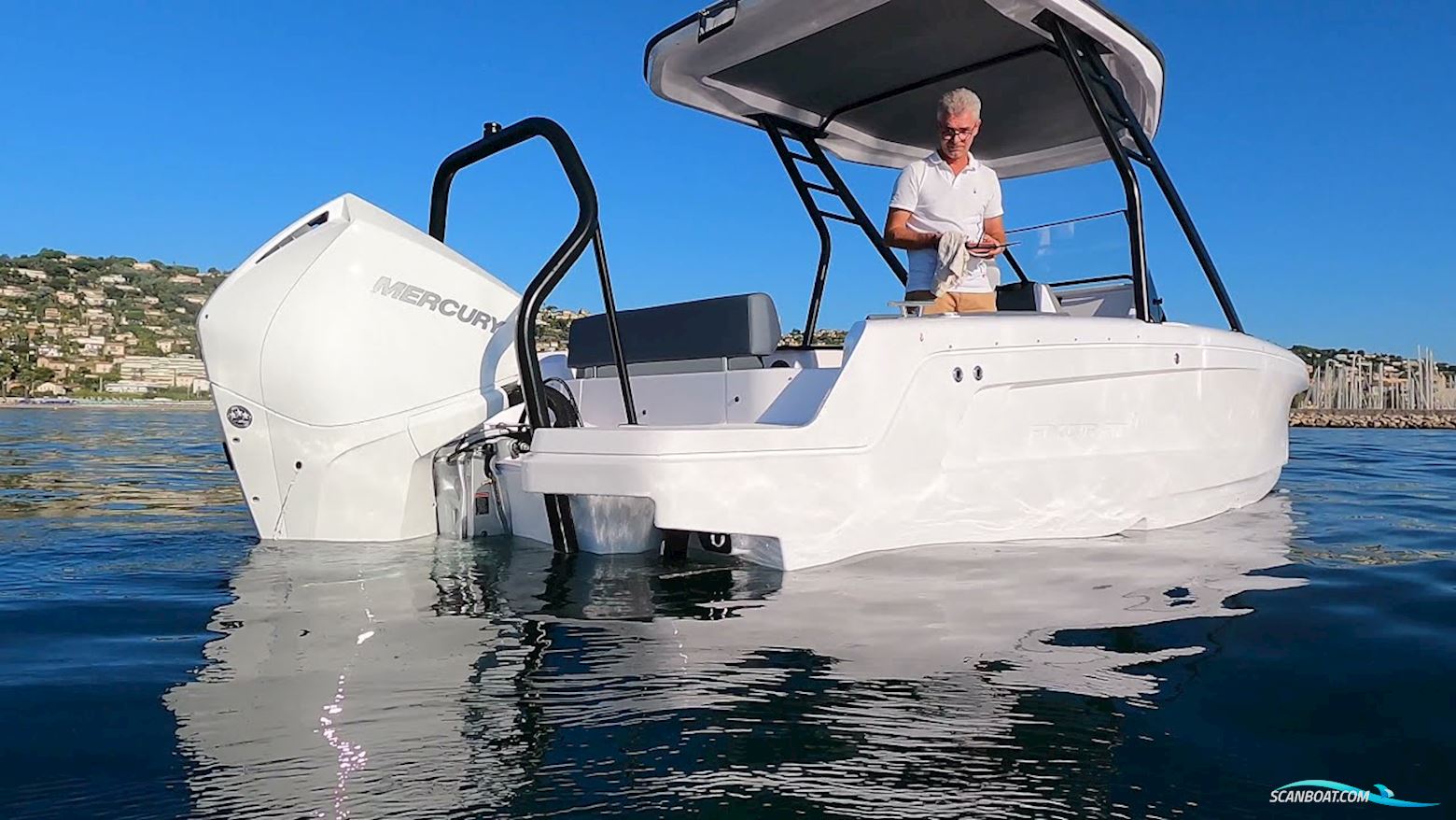 Axopar Yachts 22 T-Top