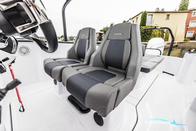 Axopar Yachts 25 Cross Top Motorbåt 2026, med Mercury Verado 250 XL am ds motor, Danmark