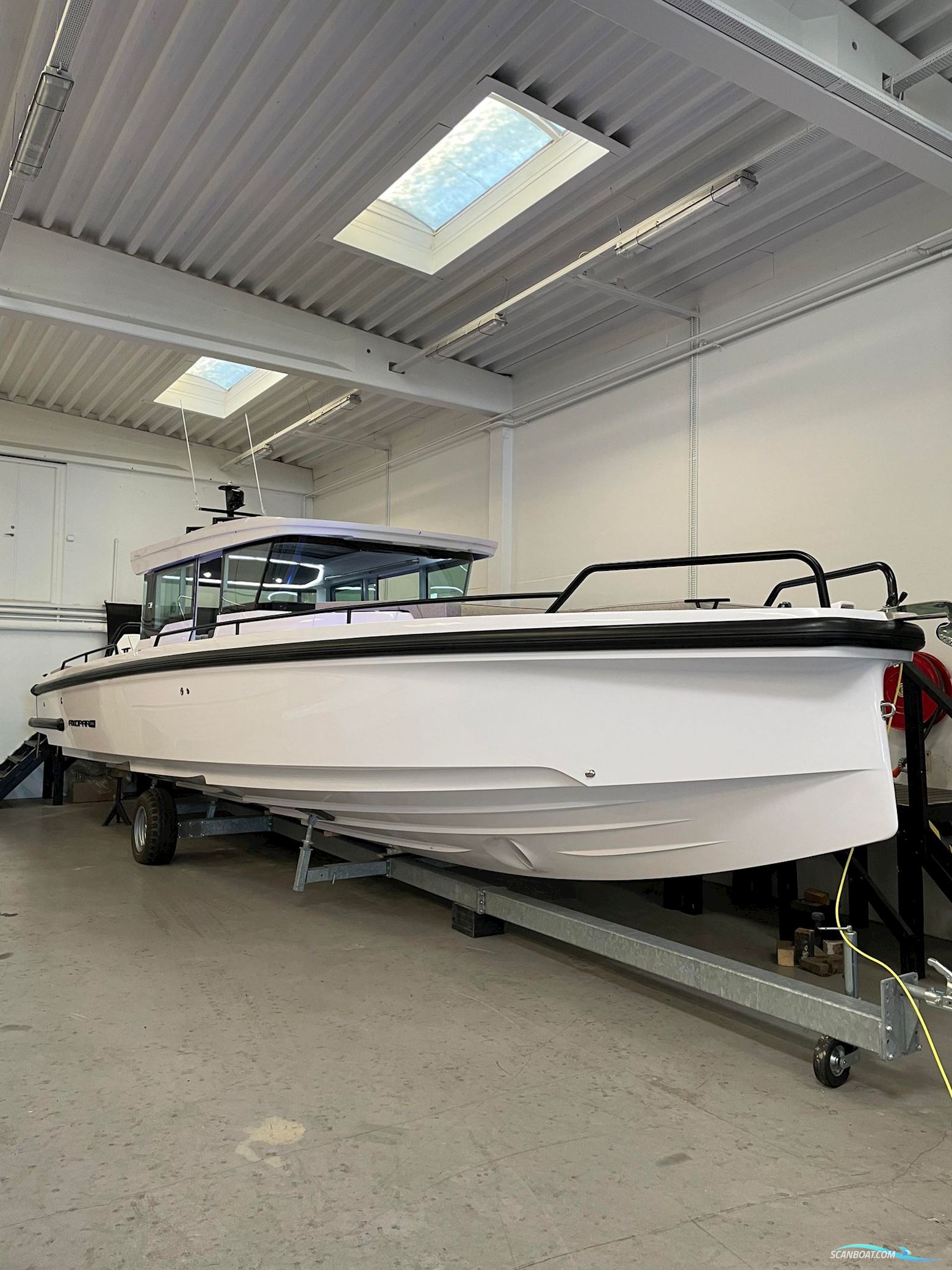 Axopar Yachts 37 XC Cross Cabin Motorbåt 2025, med 2 X Mercury 350 hk V10 Verado motor, Danmark