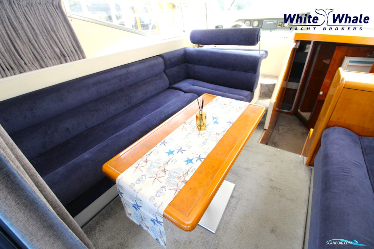 Azimut 37 Fly