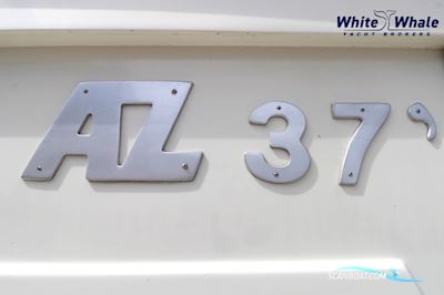 Azimut 37 Fly Motorbåt 1991, med 2x  Iveco Aifo motor, Belgien