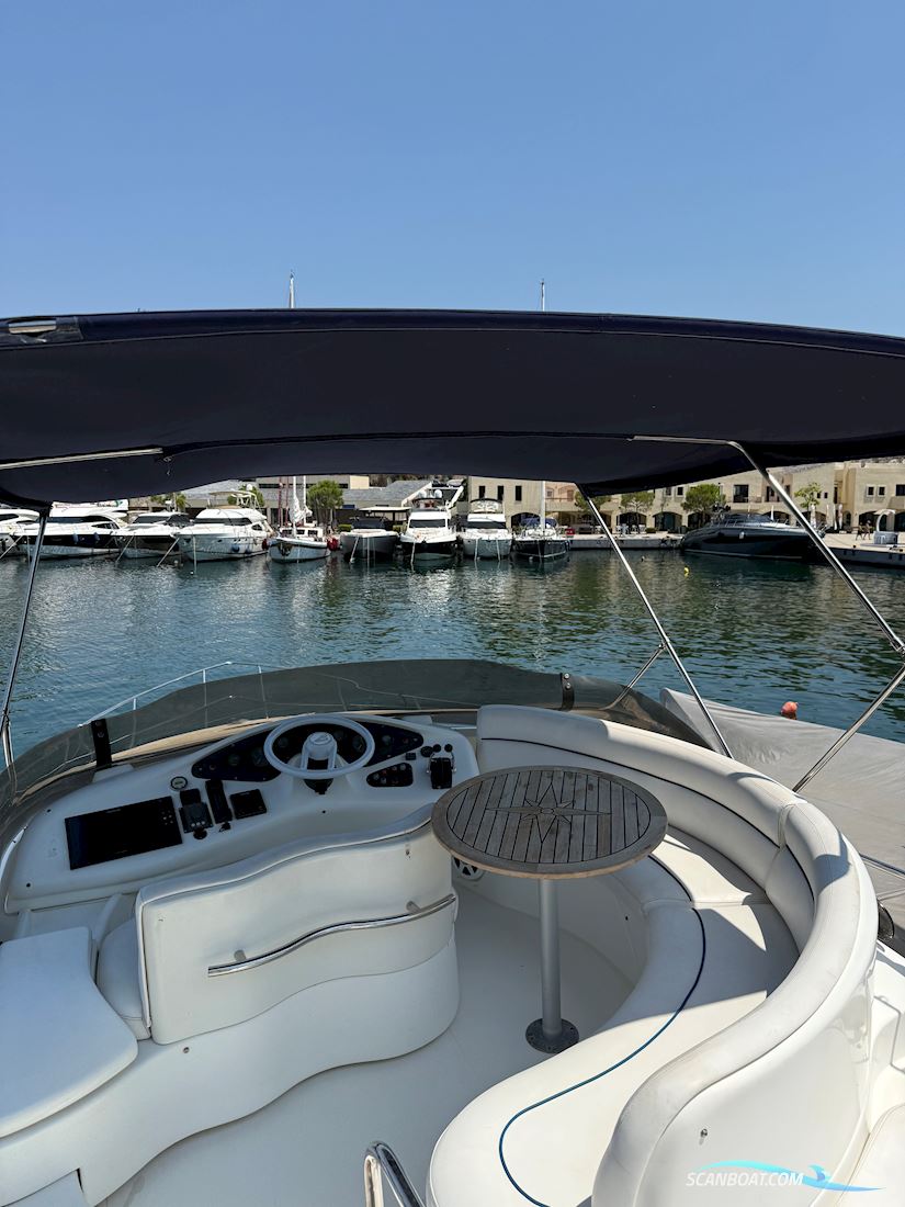 Azimut 42 Fly