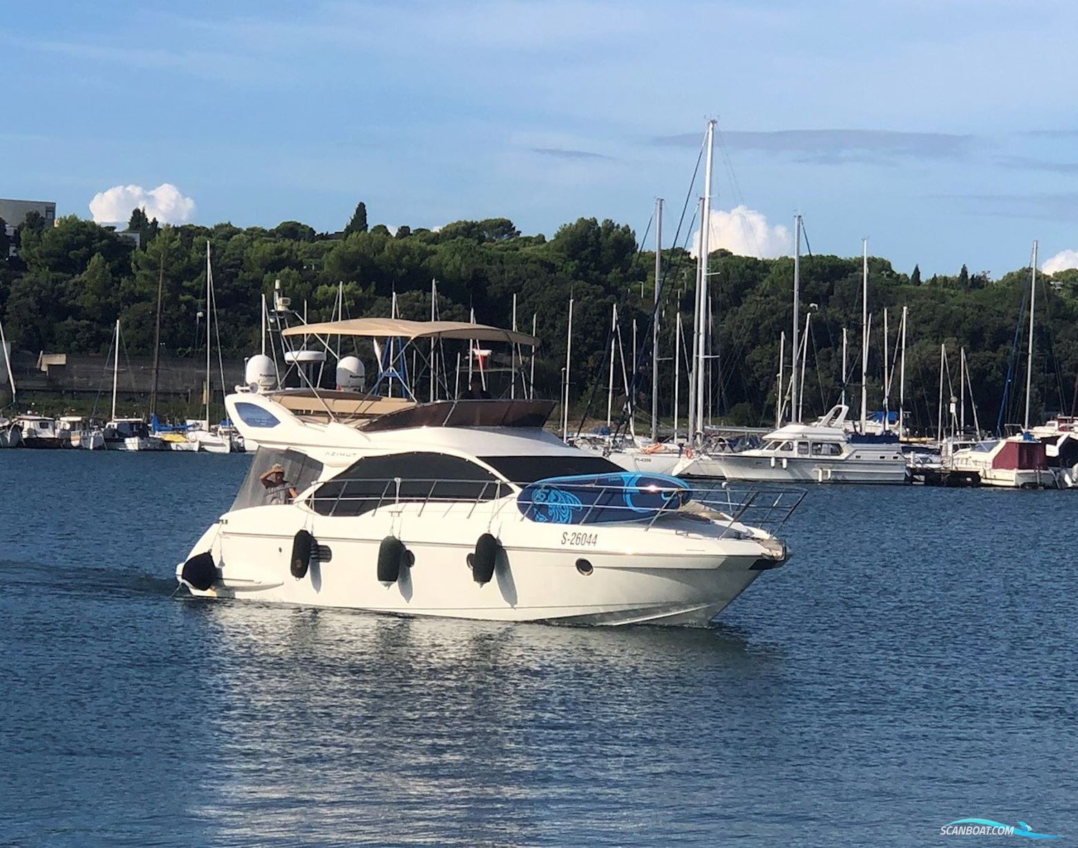 Azimut 43 Fly - BJ. 2005 Motorbåt 2005, med Cummins Qsb 5,9 Diesel motor, Kroatien
