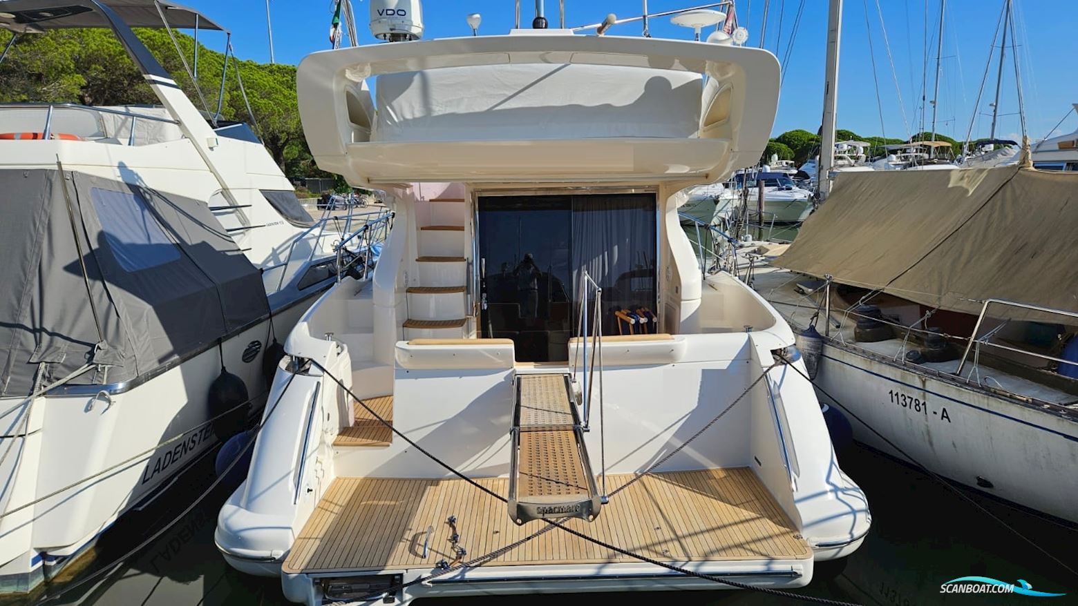 Azimut 43 Motorbåt 2009, med Cummins motor, Italien