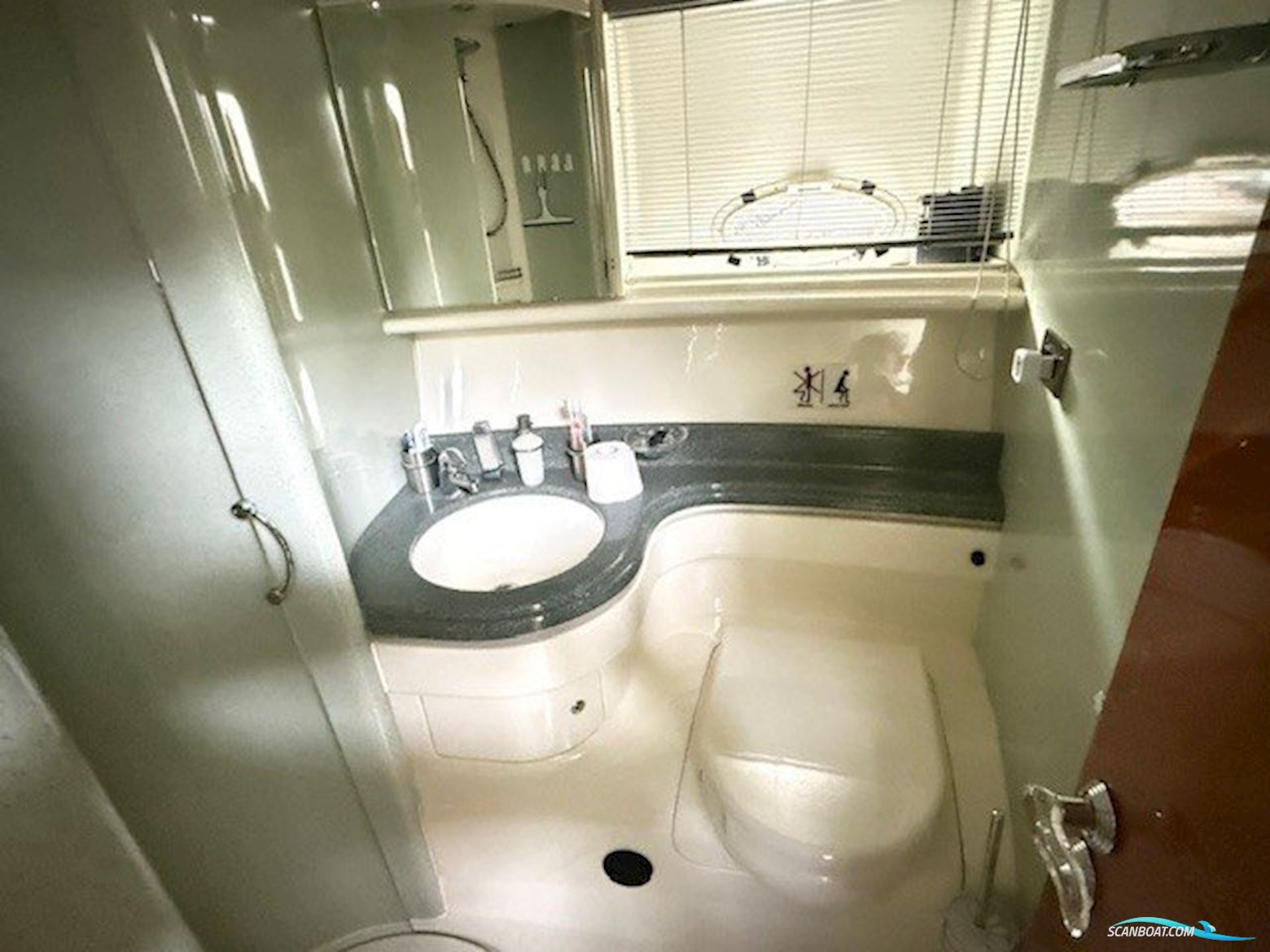 Azimut 46 Fly - 780 Std. - 3 Kab.