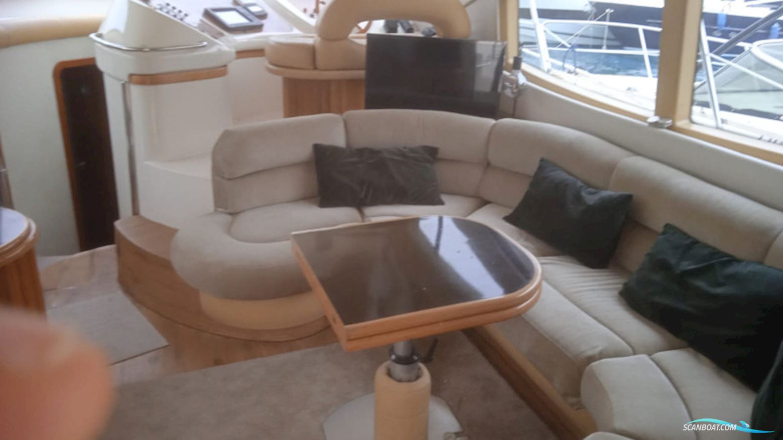 Azimut 46 Fly