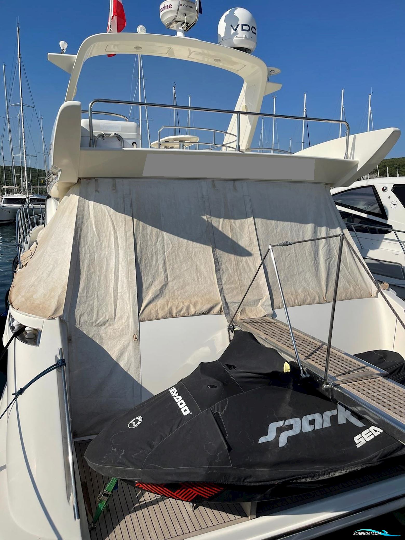 Azimut 50