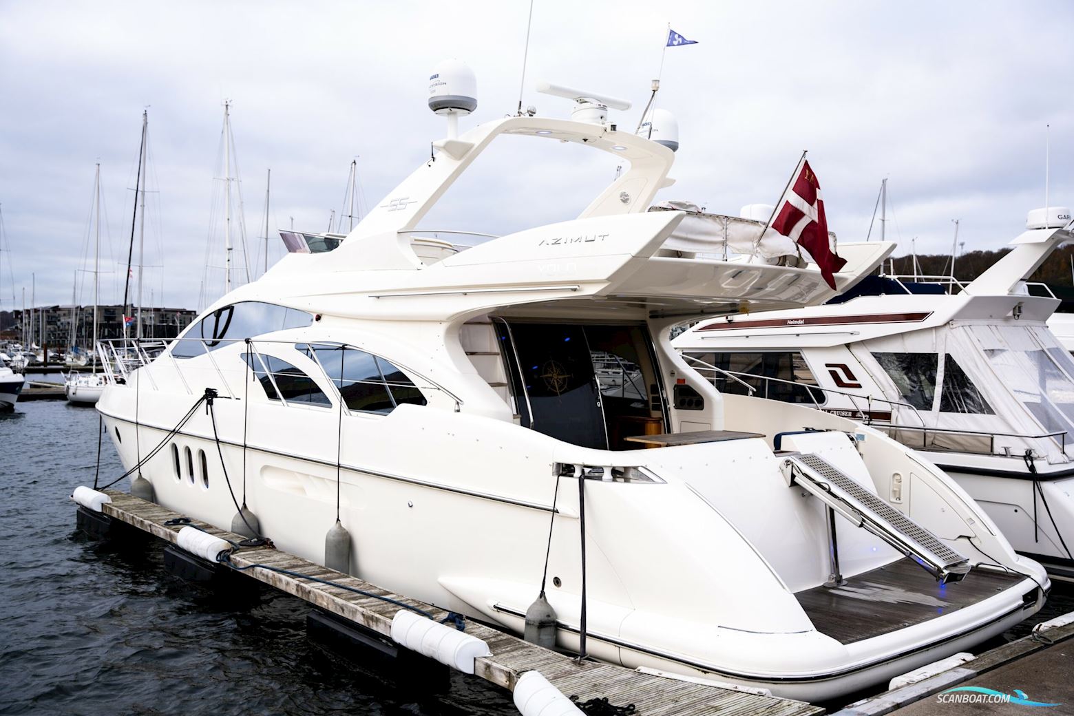Azimut 55