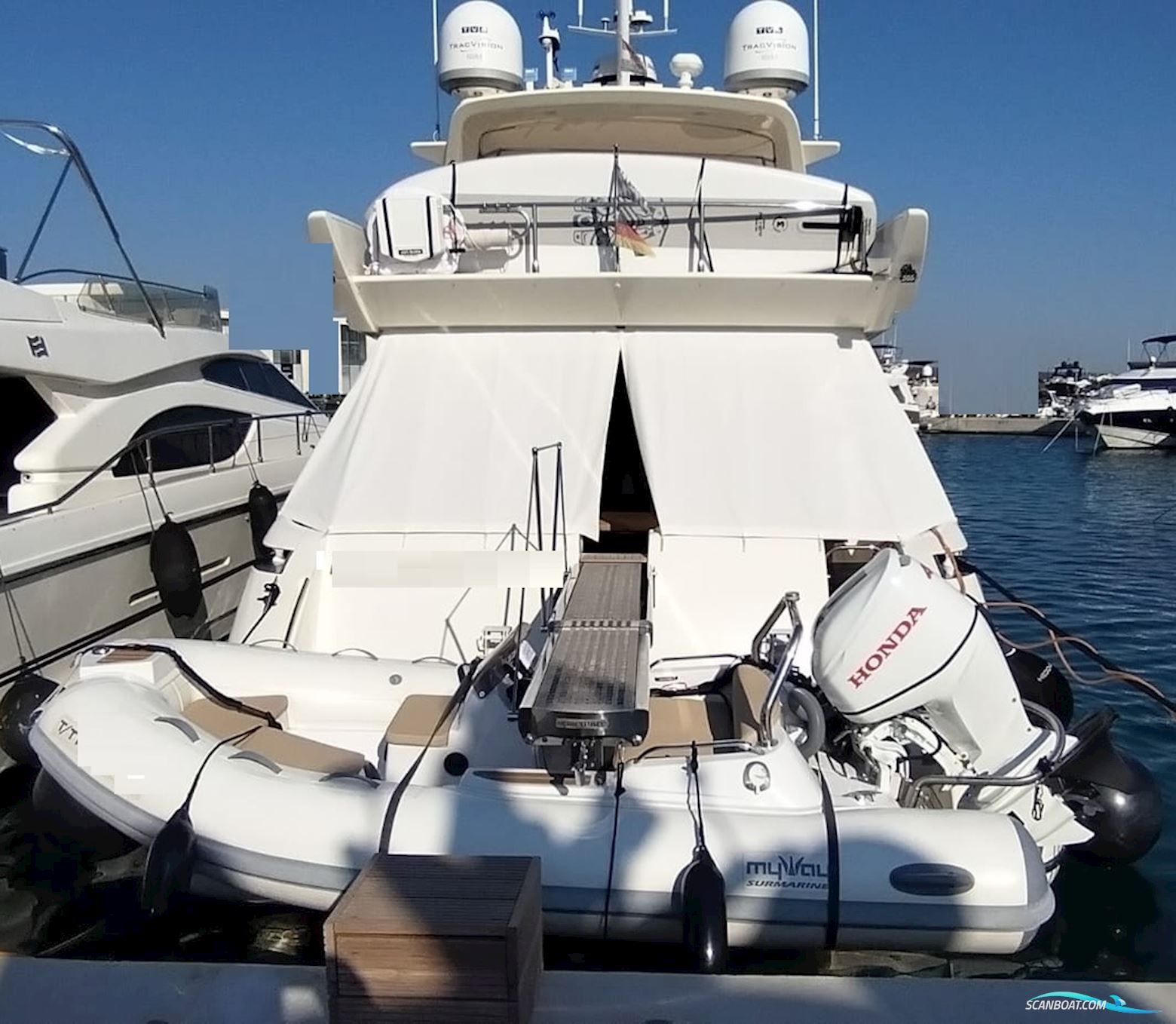 Azimut 55
