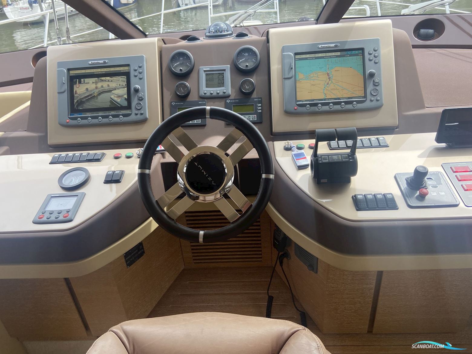 Azimut 58 Fly