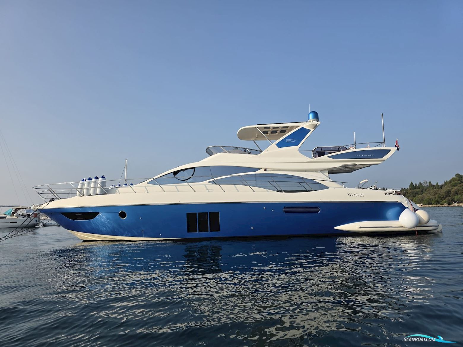 Azimut 58 Fly Motorbåt 2007, med Man R6 motor, Kroatien