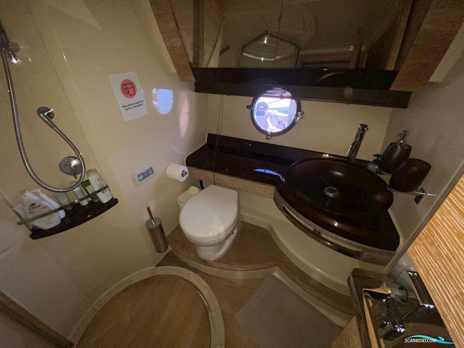 Azimut 60 Fly