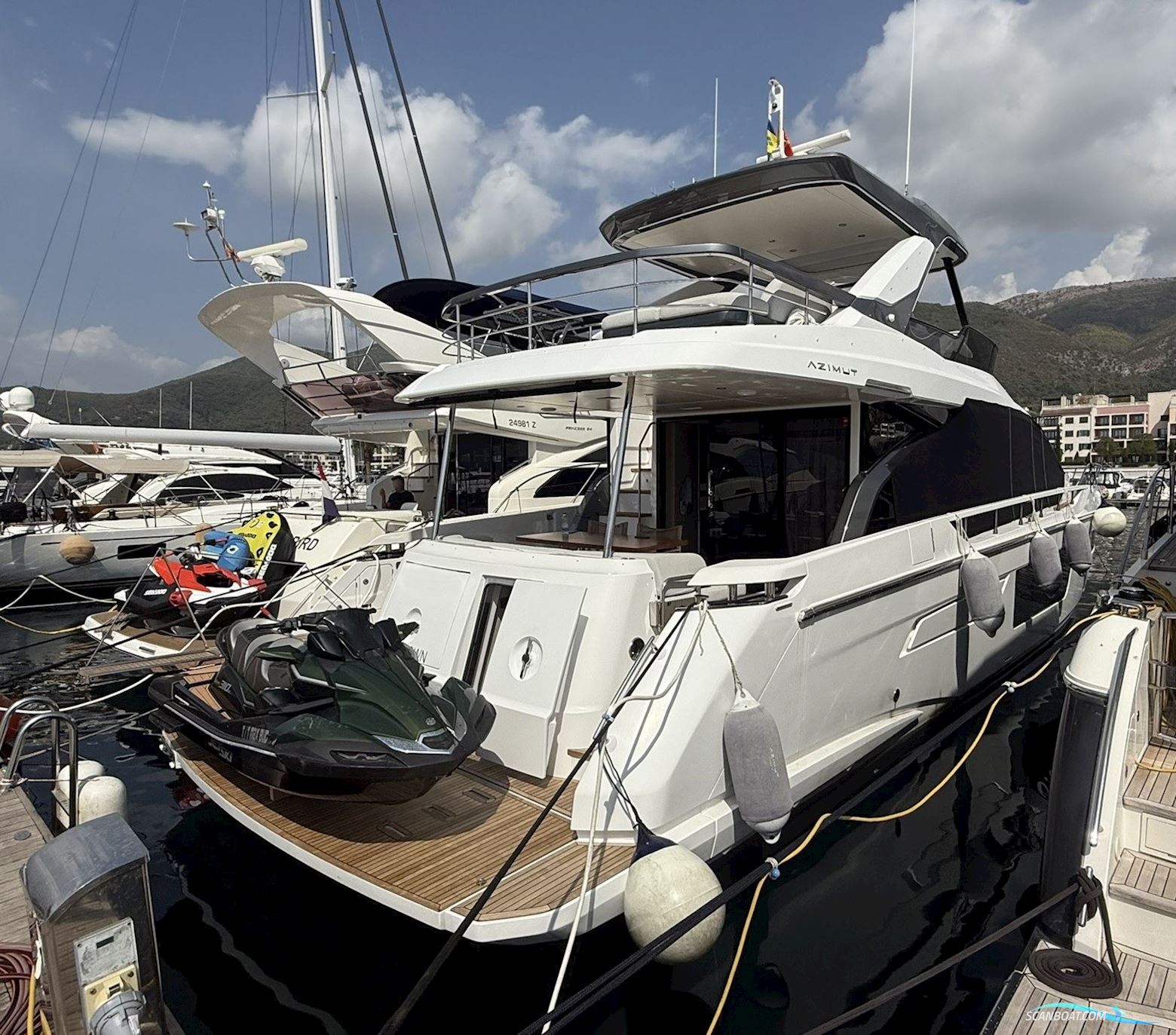 Azimut 68 Fly - Model 2024 Motorbåt 2024, med Volvo Penta Ips-1350 D13 motor, Kroatien