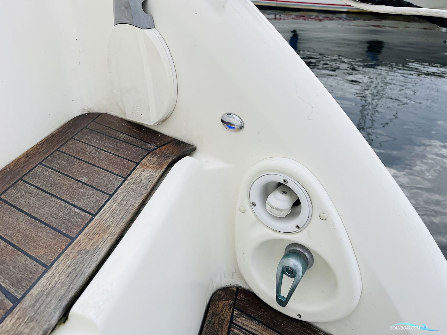 Azimut Atlantis 39