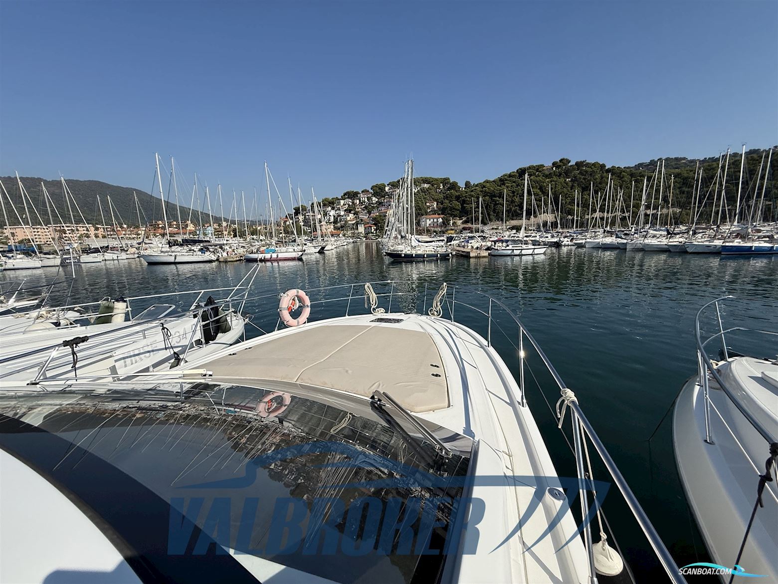 Azimut Atlantis 45