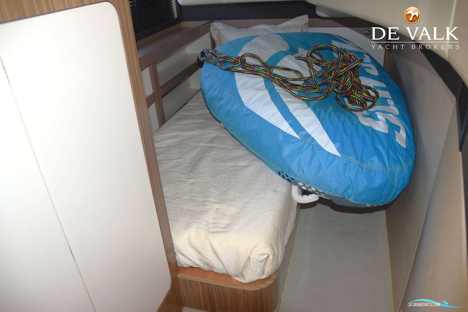 Azimut Magellano 43