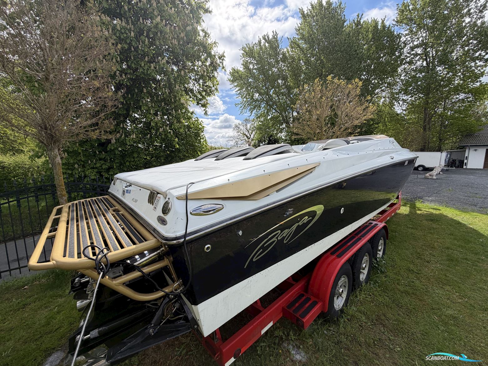 Baja Outlaw 35