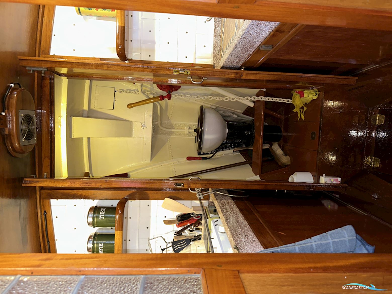 Bakdekker  Met kofferdek en achterkajuit