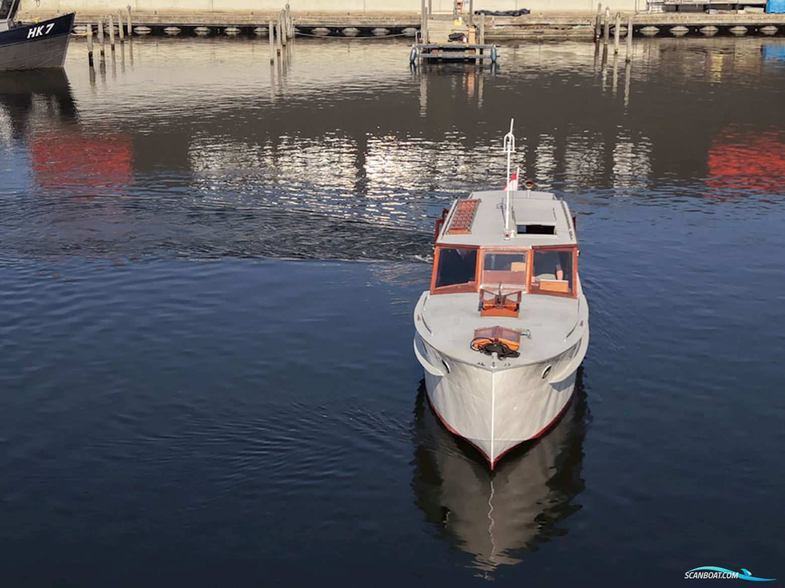 Bakdeksalonkruiser 11.20