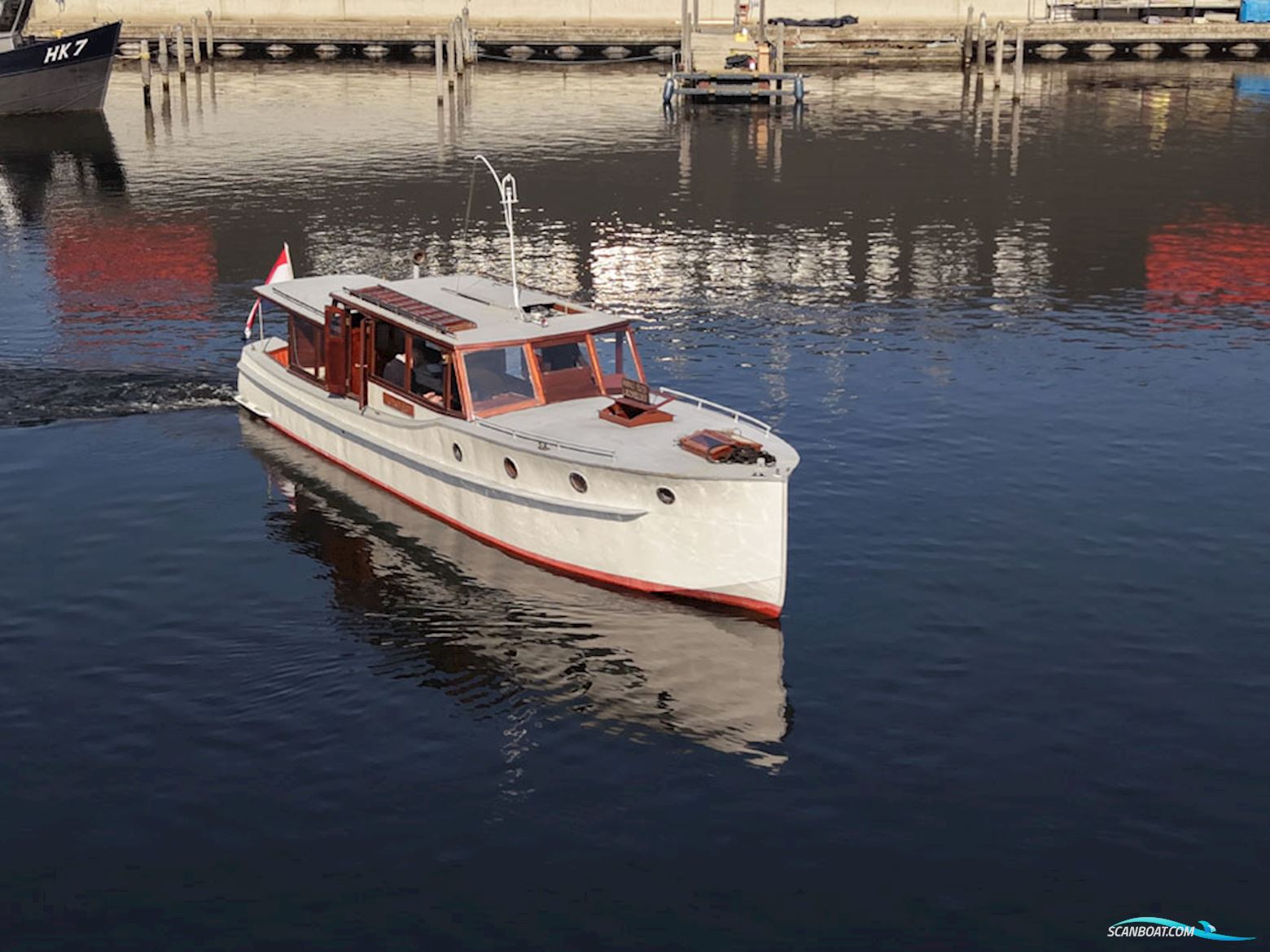 Bakdeksalonkruiser 11.20