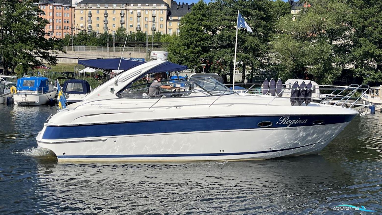 Bavaria 33 SPORT Motorbåt 2007, med 2 x Volvo Penta  motor, Sverige