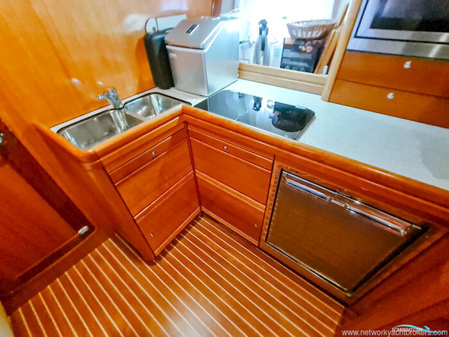 Bavaria 37 Sport