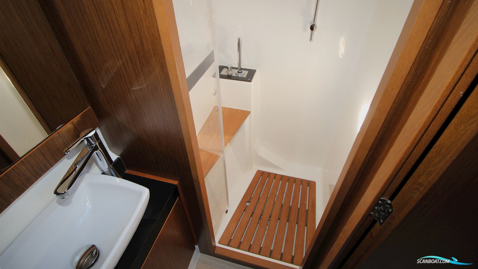 Bavaria 420 Virtess Flybridge