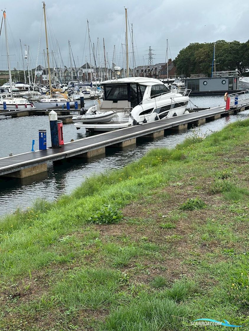 Bavaria 450