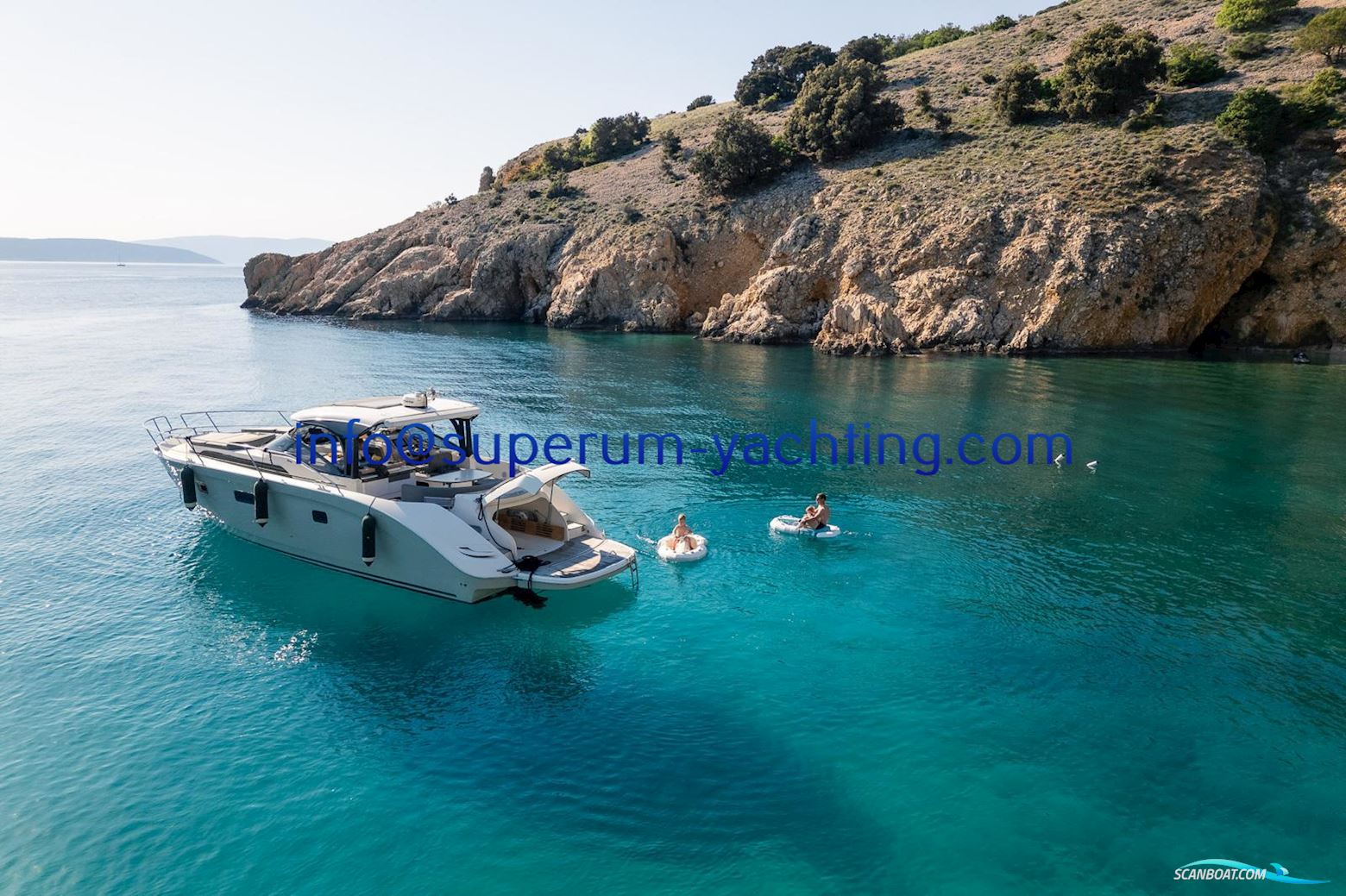 Bavaria Deep Blue 46