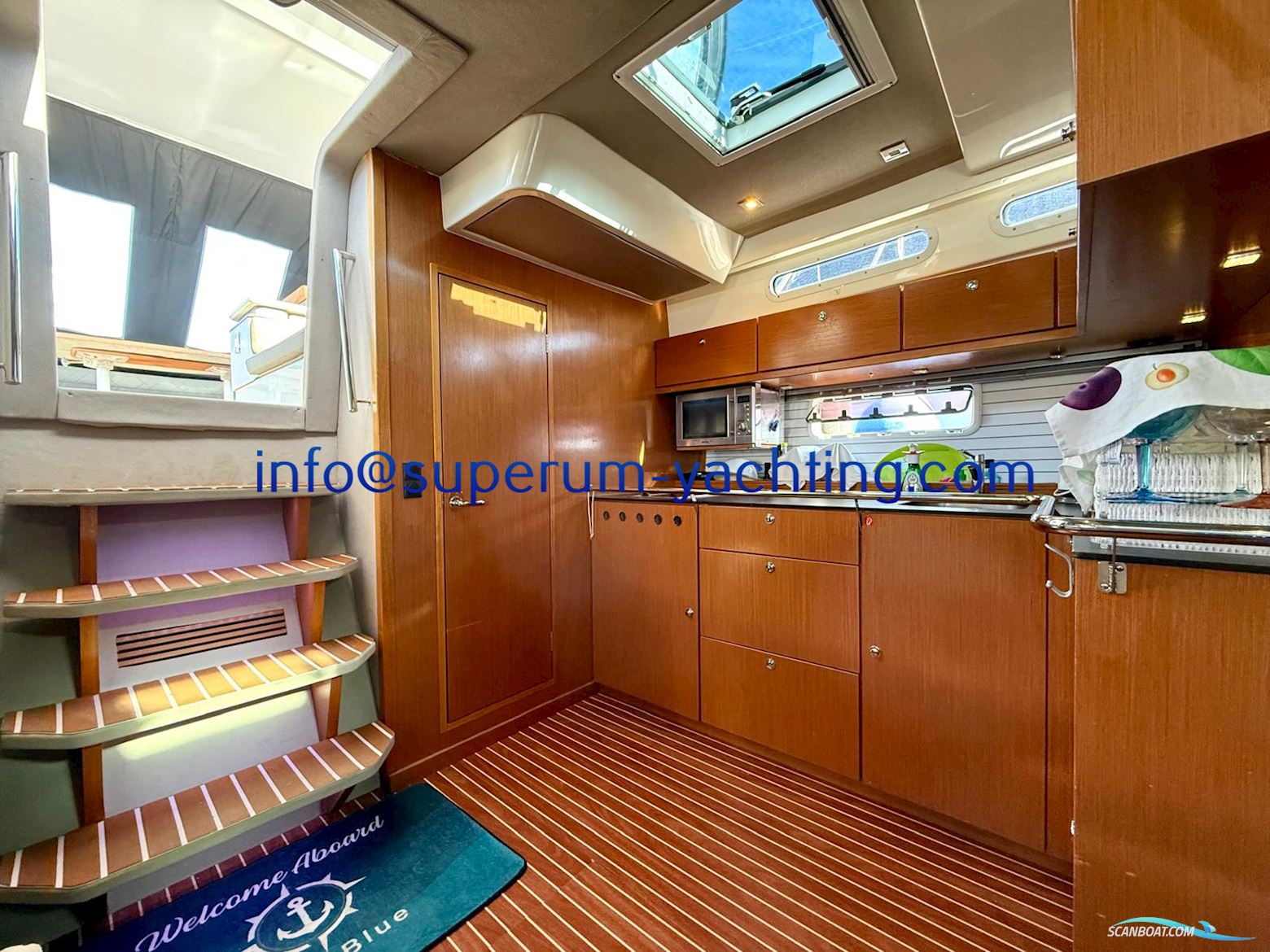 Bavaria Deep Blue 46