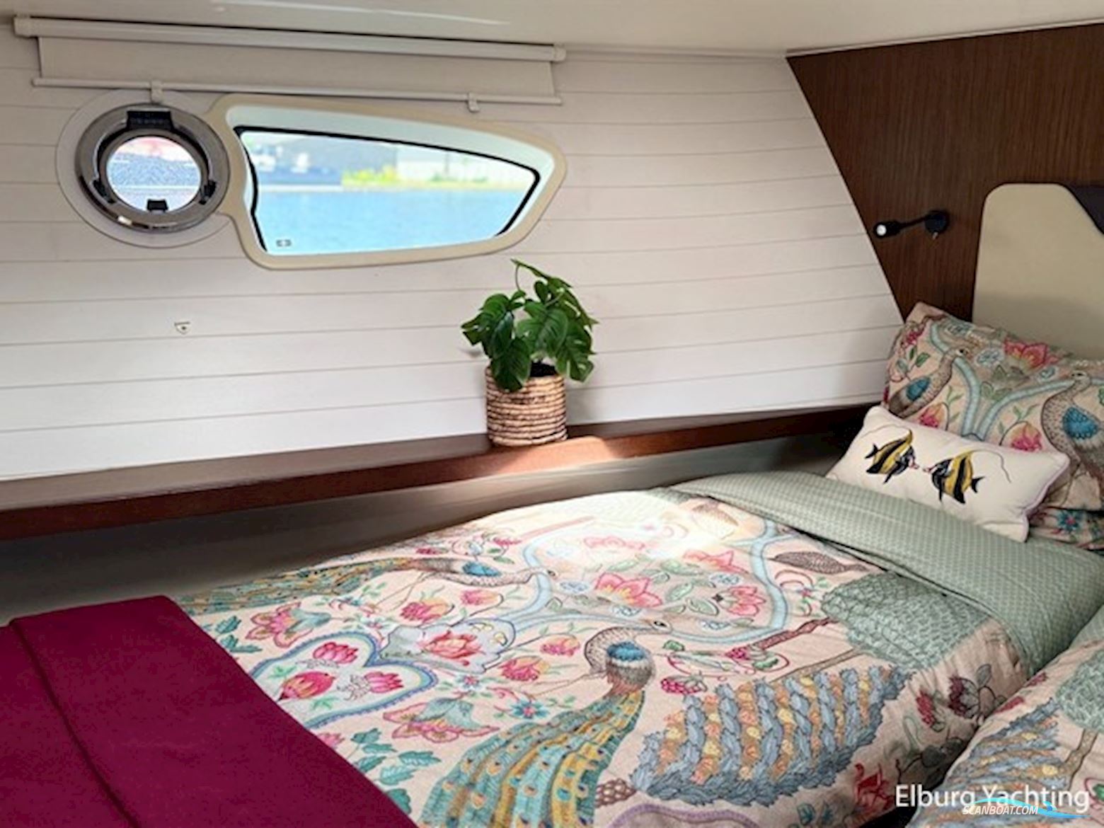 Bavaria E40 Flybridge