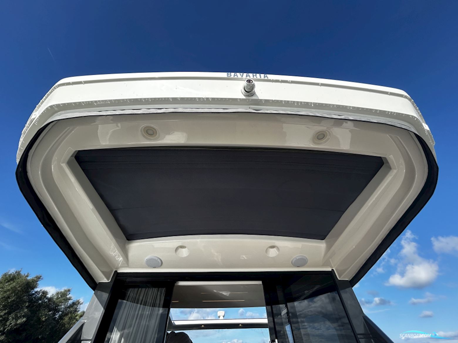 Bavaria Motor Boats R40 Coupé