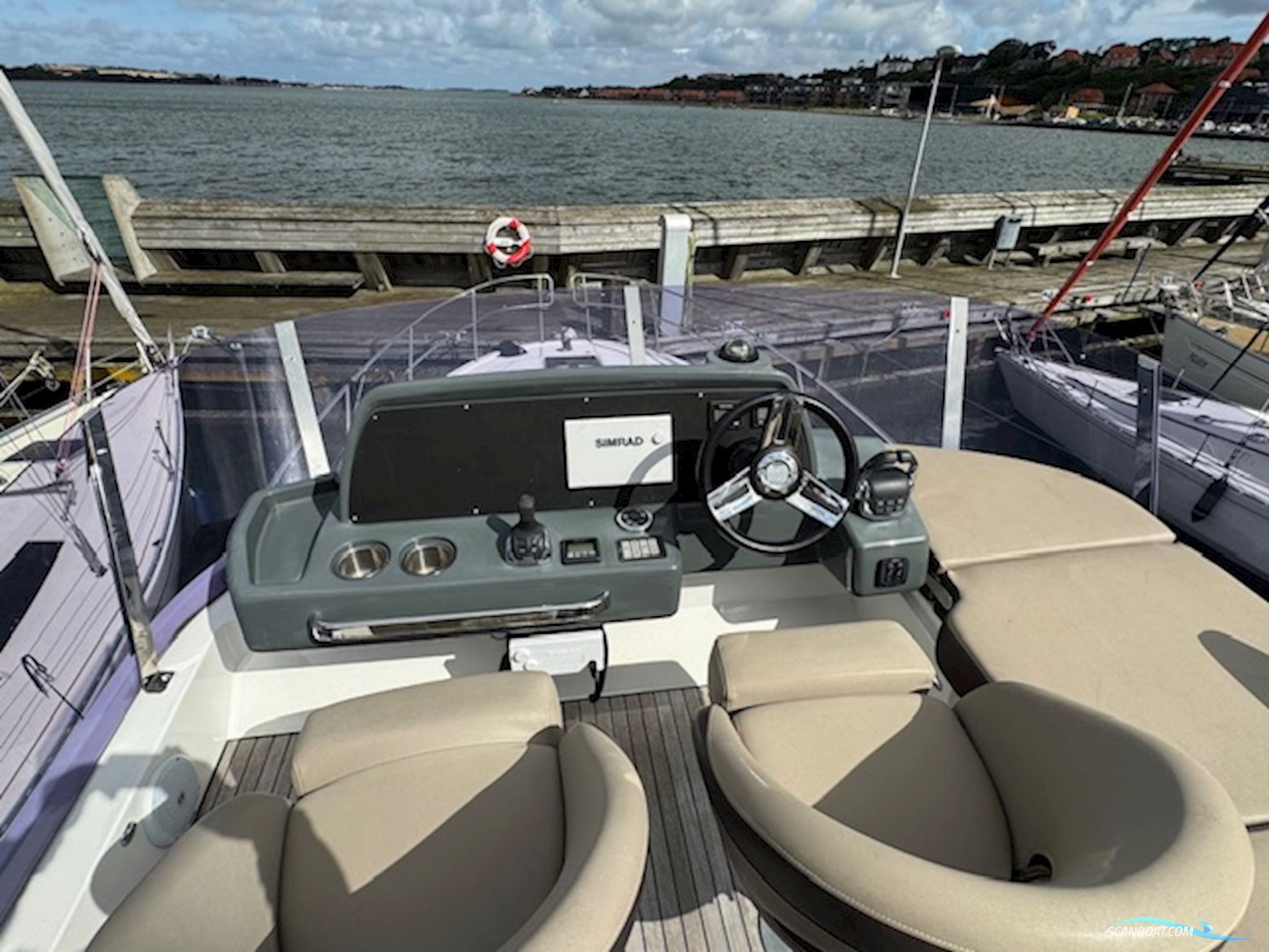 Bavaria R 40 Fly m/ Joystck