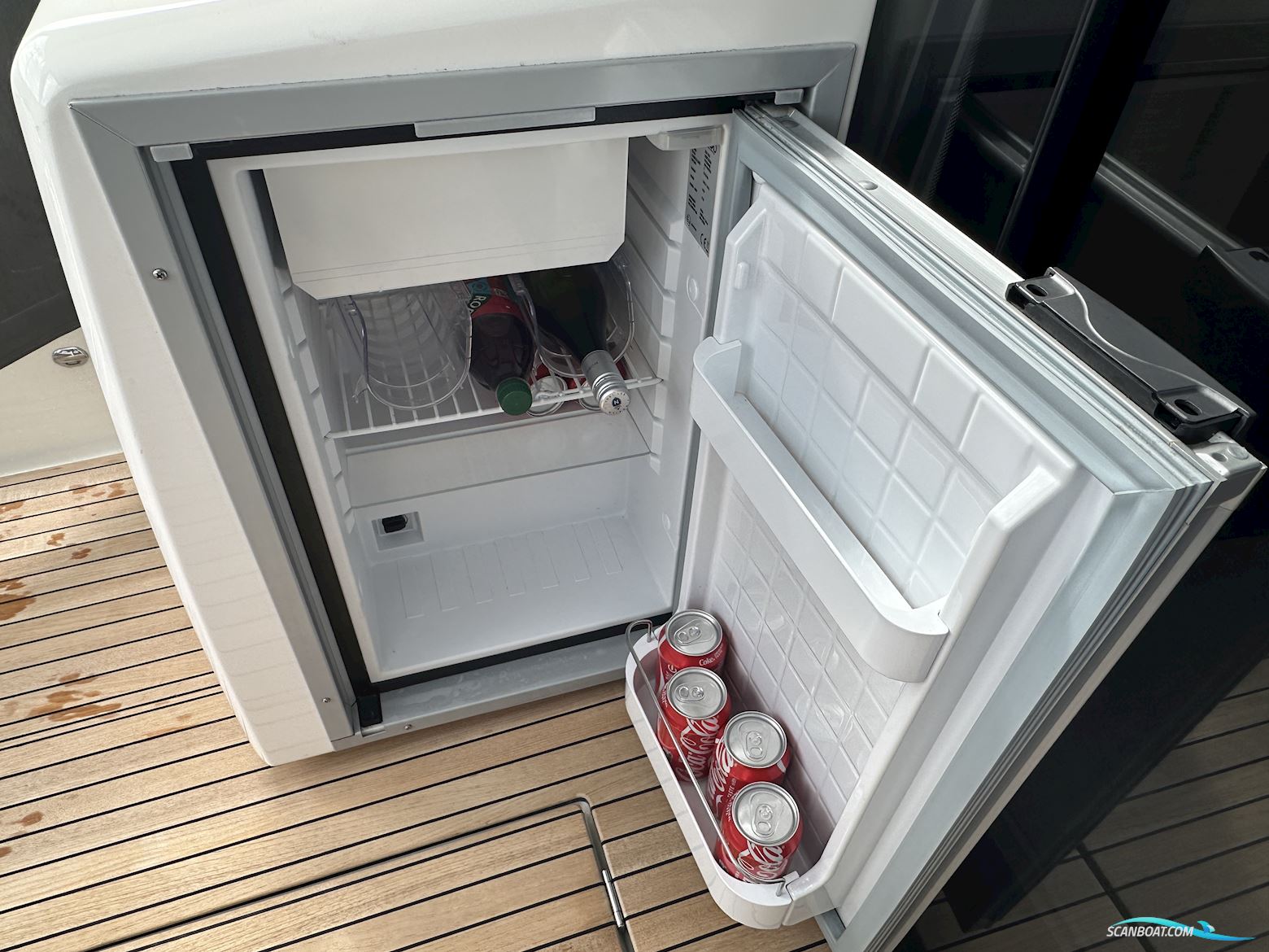 Bavaria R40 Coupe