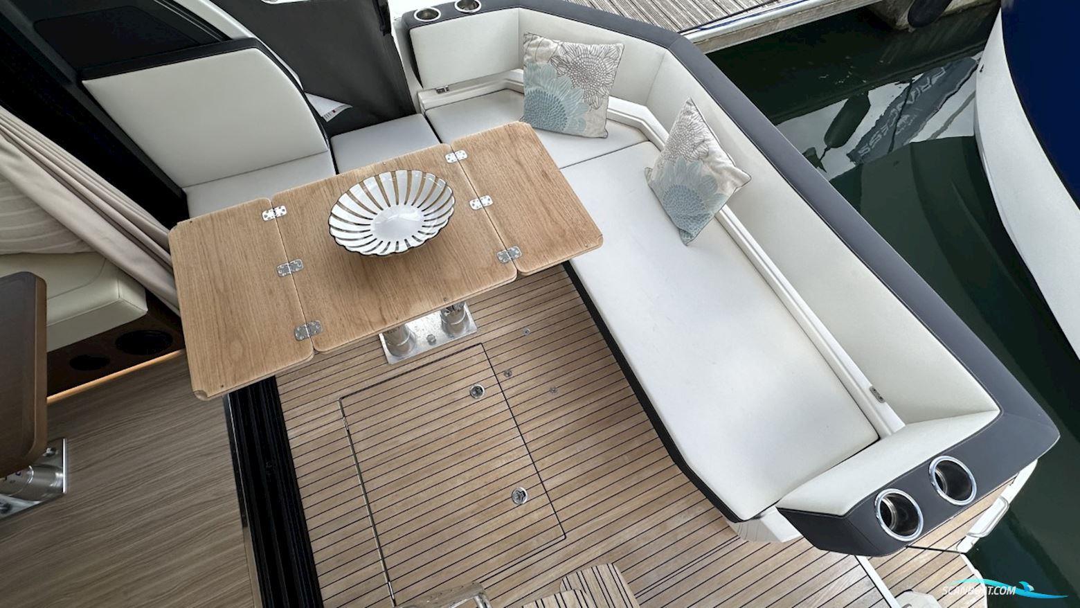 Bavaria R40 Fly