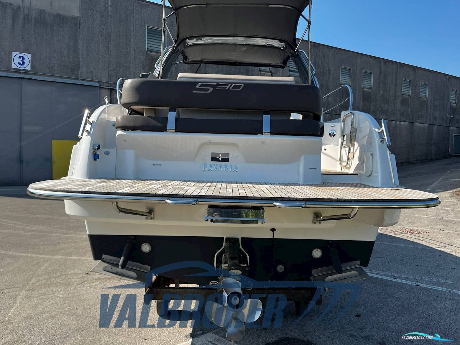 Bavaria S 30