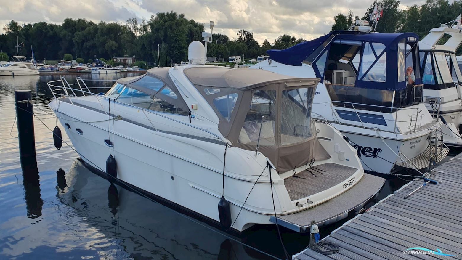 Bavaria S 37