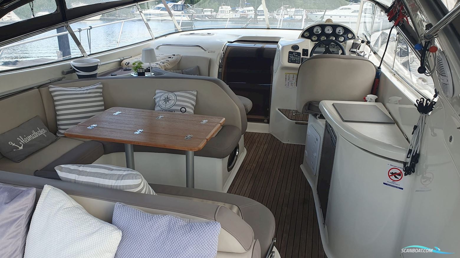 Bavaria S 37