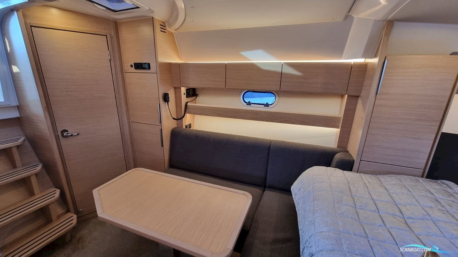 Bavaria S33 HT