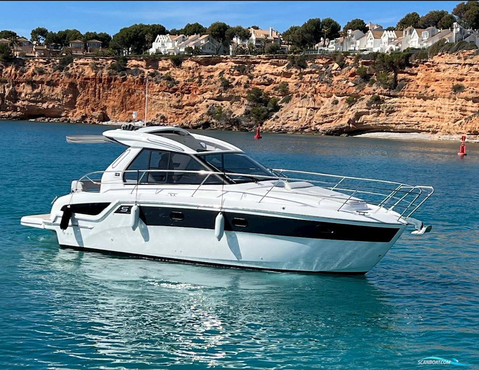 Bavaria S33 HT