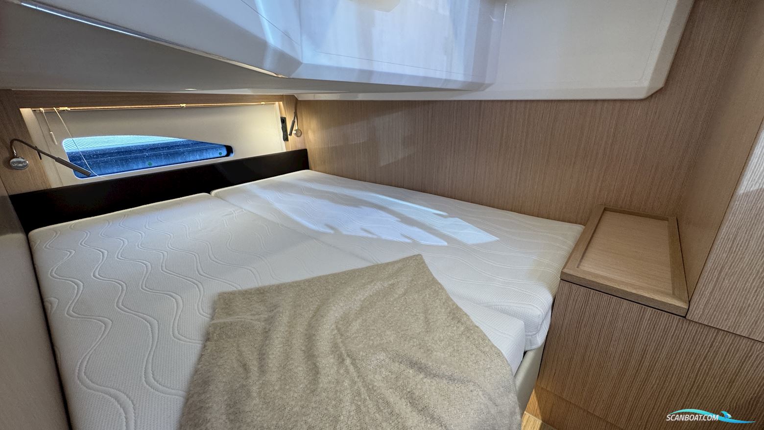 Bavaria SR33