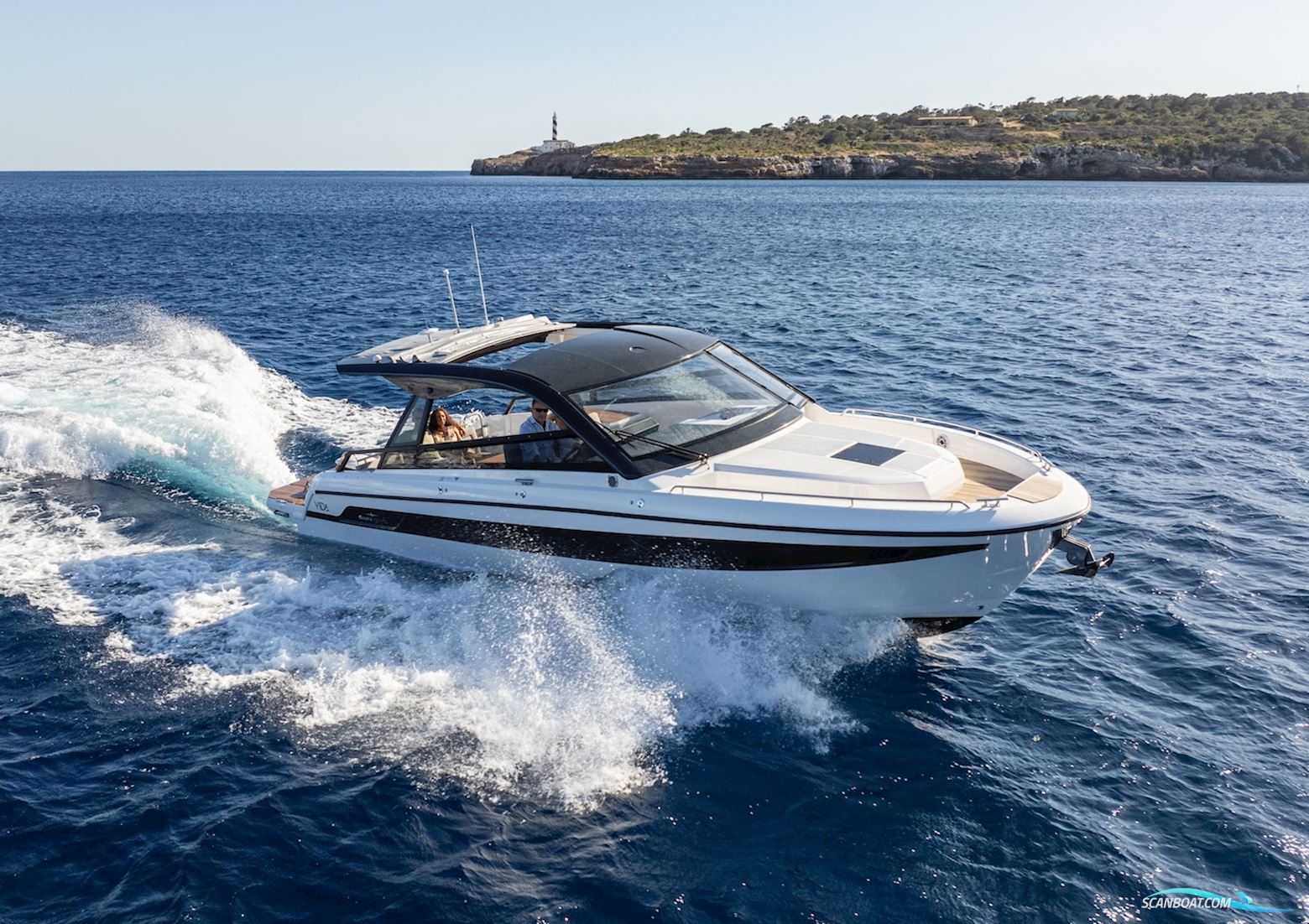 Bavaria Vida 33 Hard Top Motorbåt 2026, med Suzuki motor, Spanien