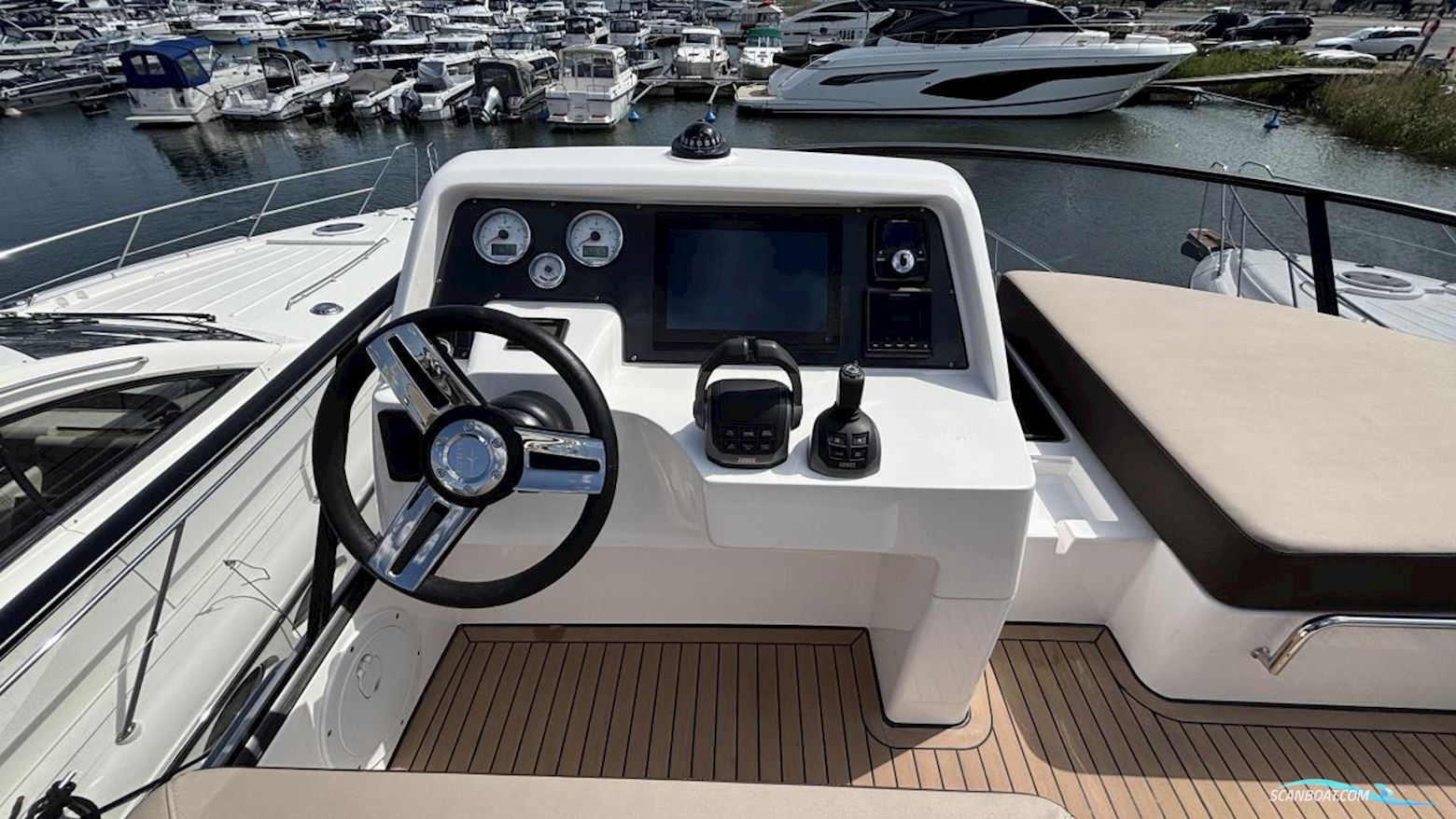 Bavaria VIRTESS 420 FLY