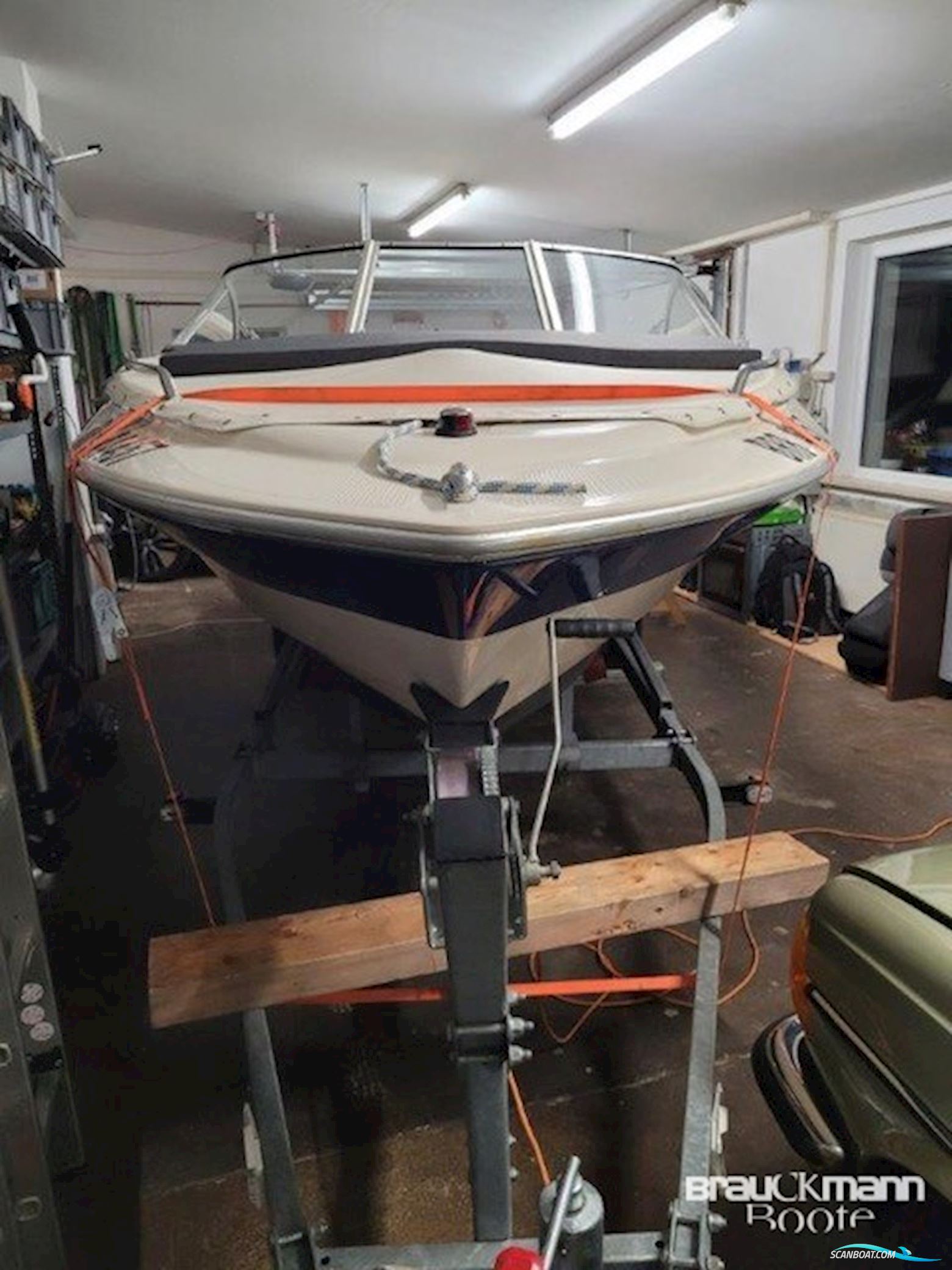 Bayliner (US) Bayliner (US) 1952 Classic