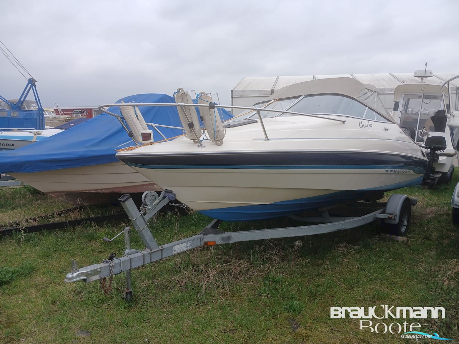 Bayliner (US) Bayliner (US) 2052 Motorbåt 1995, med Mercruiser motor, Tyskland